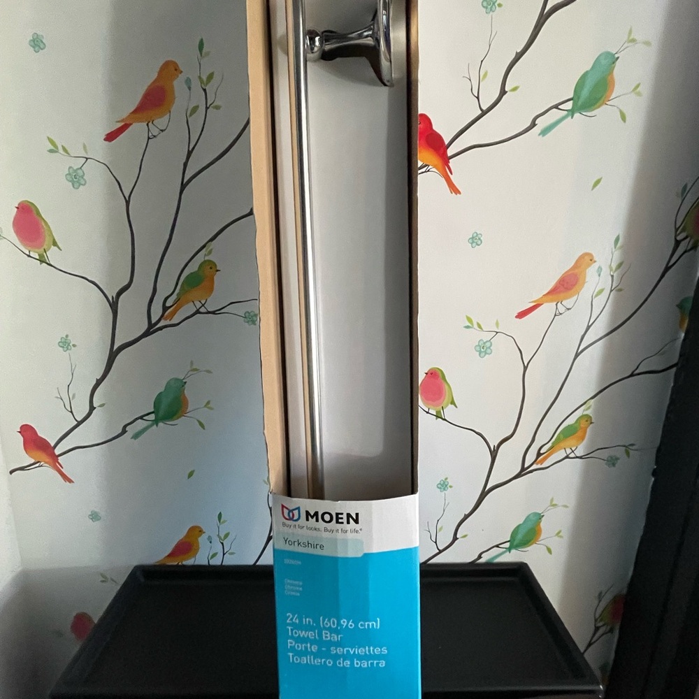 Moen Yorkshire Chrome Towel Bar